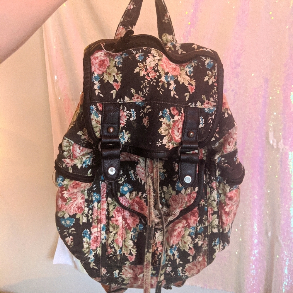 Floral pattern backpack